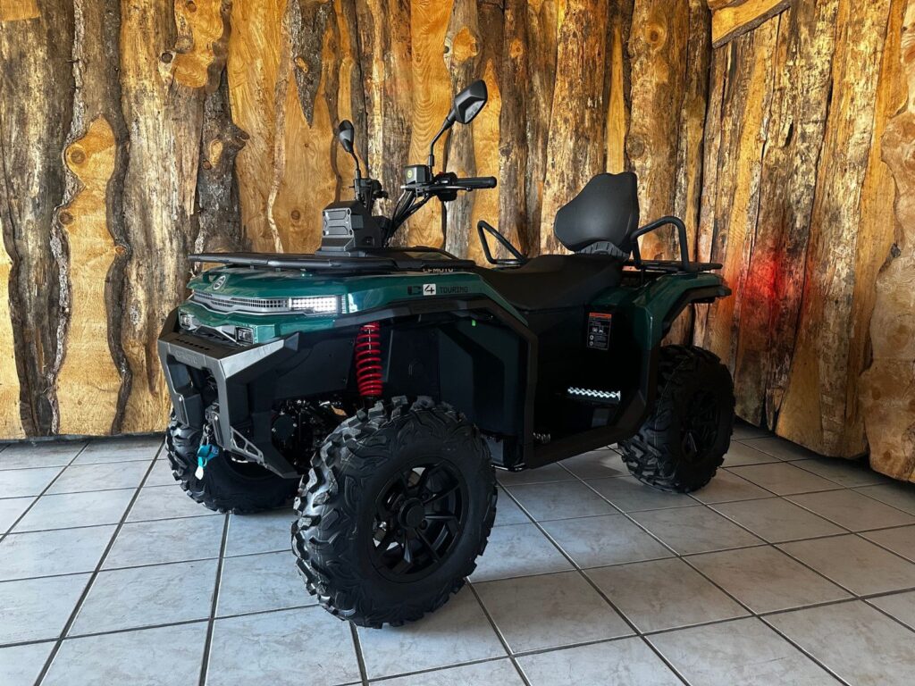 CFMOTO CFORCE C4 TOURING EPS — Bild 1