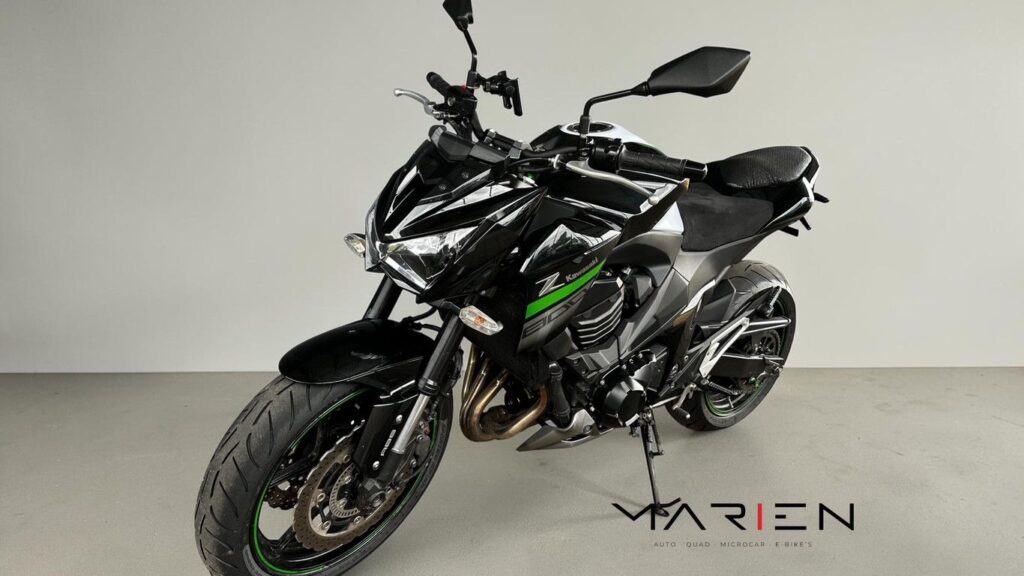 Kawasaki Z800 ABS ZR800A — Bild 1