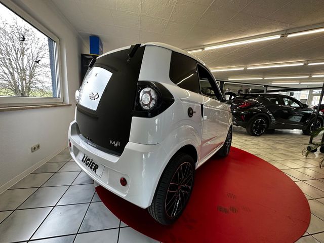 LIGIER Myli